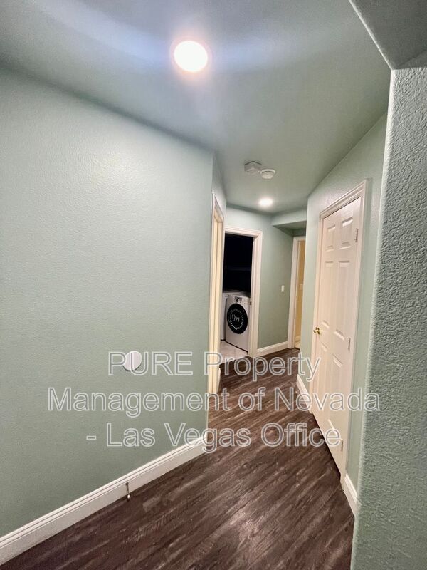 Building Photo - 3912 Diamond Ridge St