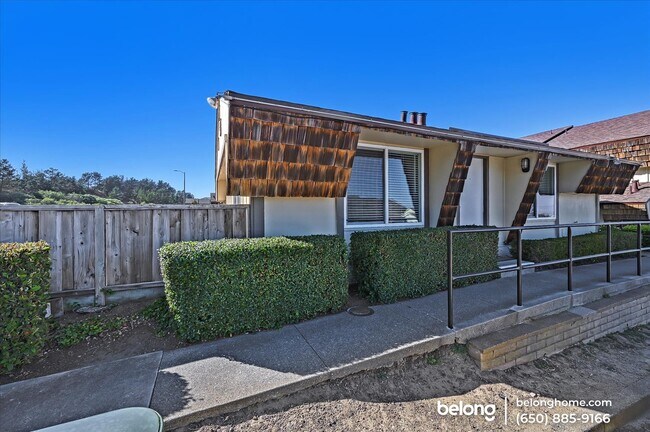 Primary Photo - 3700 Athy Dr