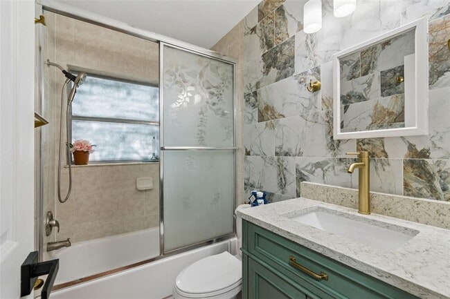 Building Photo - 5857 4th Ave N