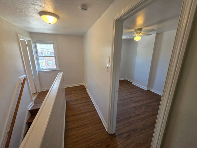 Building Photo - 17 Paynter Dr