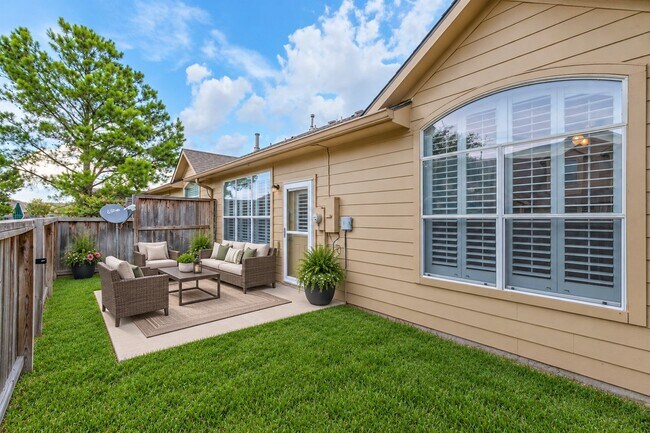 Building Photo - 9718 Catalina Leaf Ln