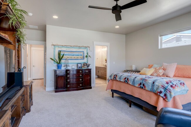 Building Photo - New home for Rent! Great Location.