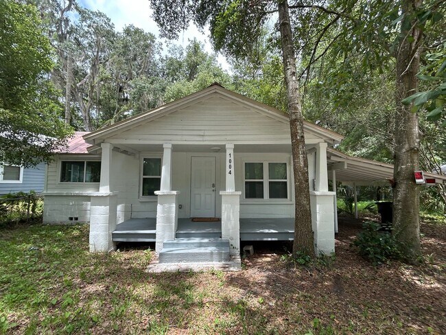 Primary Photo - Charming 2 bedroom, 2 bath + bonus office ...