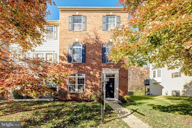 Building Photo - 43022 Spyder Pl