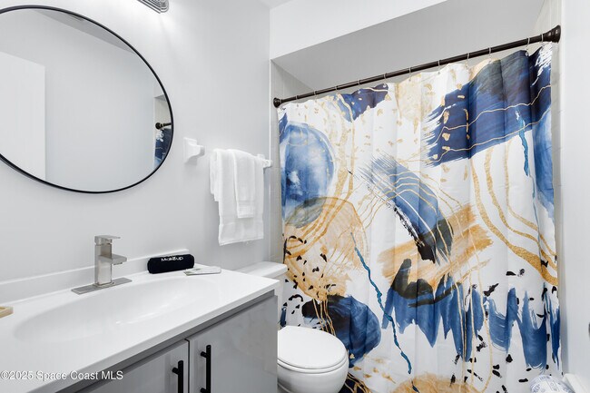 Building Photo - 3165 South St