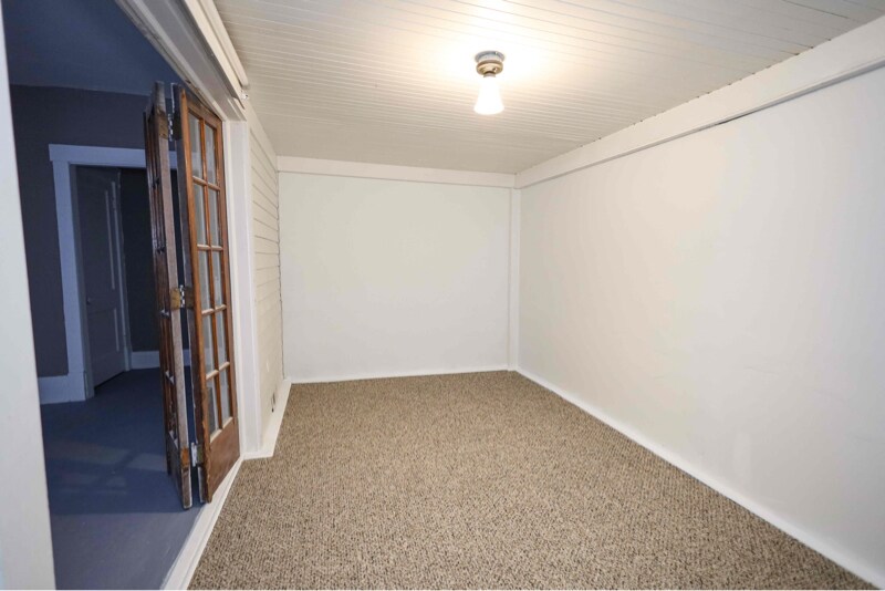 Building Photo - 13402 Caine Ave