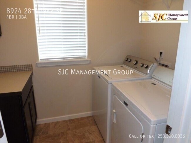 Building Photo - 8924 28th Way SE