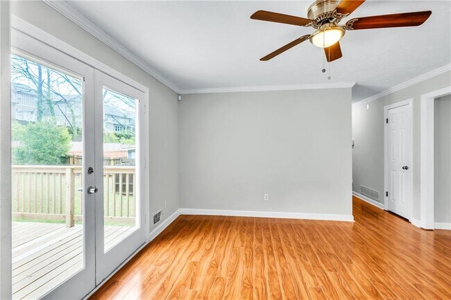 Building Photo - 331 Smyrna Powder Springs Rd SE