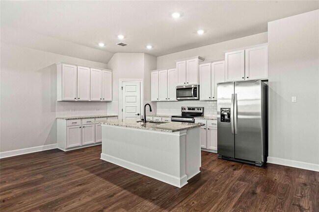 Building Photo - 521 W Luna Blue Ln