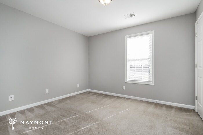 Building Photo - 395 Branchwood Dr