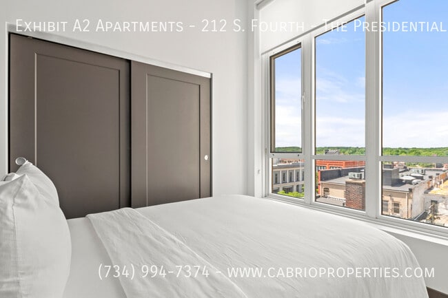 Building Photo - Exhibit A2 Apartments - 212 S. Fourth -The Presidential - 2 Bed/2 Bath