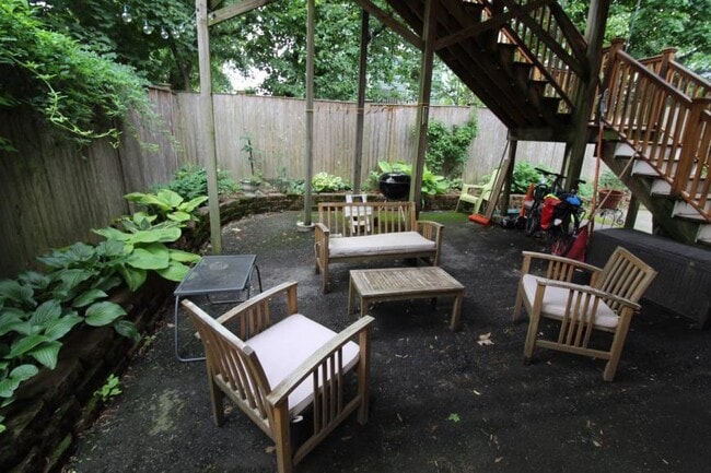 Building Photo - 1.0 bedroom in Somerville Massachusetts 02143