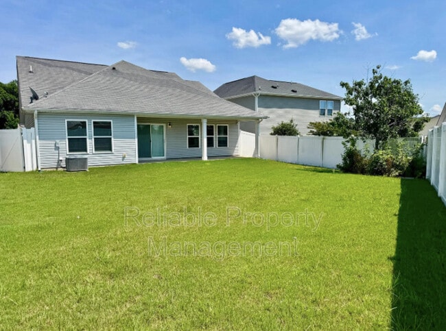 Building Photo - 944 Avondale Dr