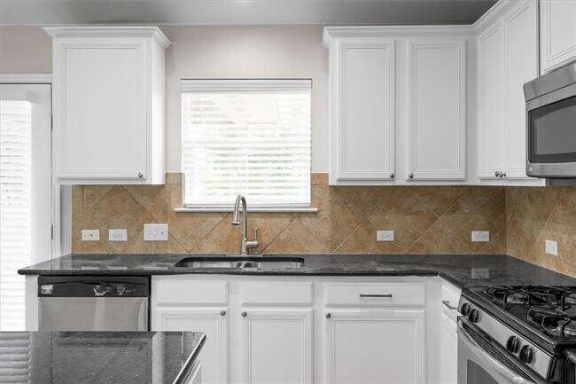 Building Photo - 18820 Edinburgh Castle Rd