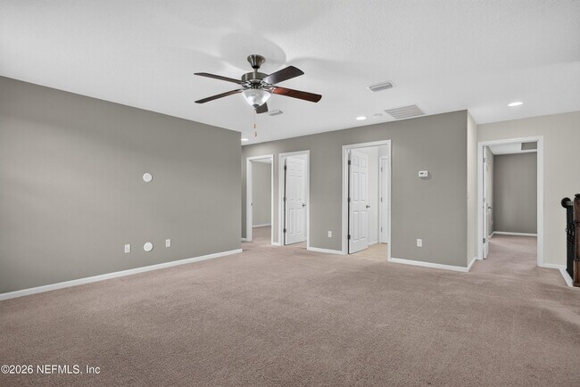 Building Photo - 263 Gilmore Ln
