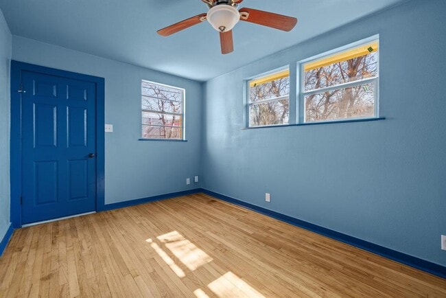 Building Photo - 1181 Graham St