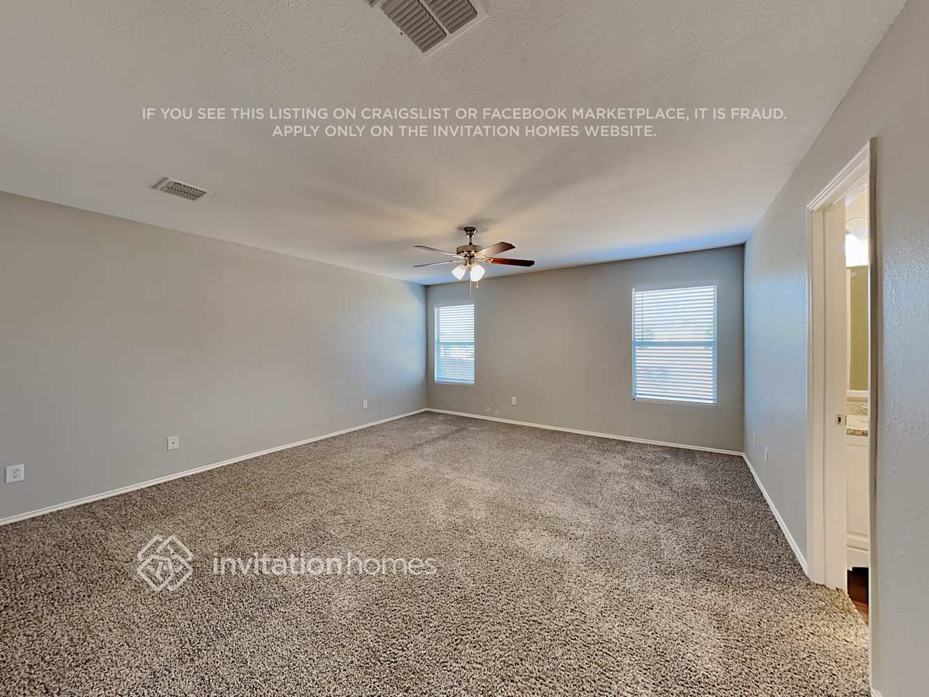 Building Photo - 5401 New Castleton Ln