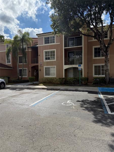 Building Photo - 4836 N State Rd 7