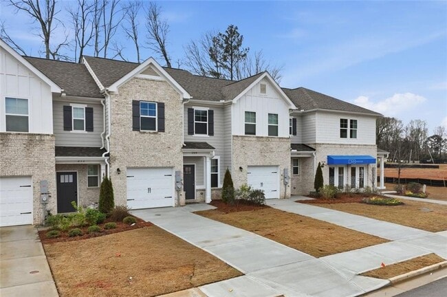 Building Photo - 204 Flier Dr