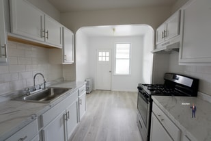Building Photo - 3922 Amundson Ave