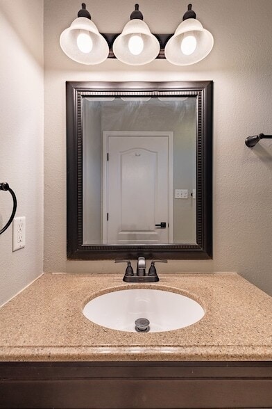 Building Photo - 2677 Fox Cove Drive