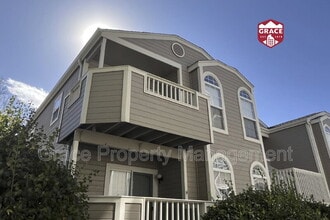 Building Photo - 5708 W Asbury Pl