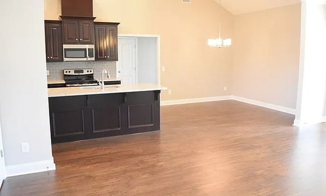 Building Photo - 10 Ivy Cross