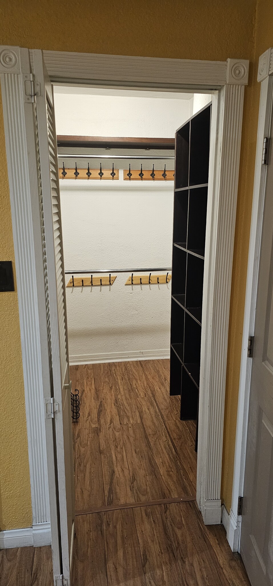 Building Photo - 6459 San Luis St