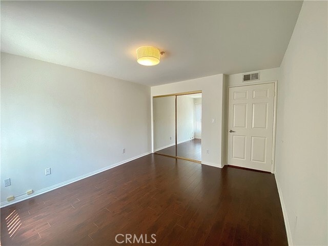 Building Photo - 845 S Plymouth Blvd