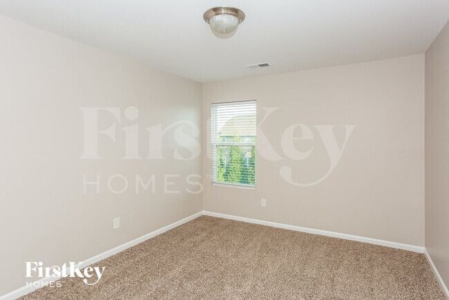Building Photo - 2624 Keady Mill Loop