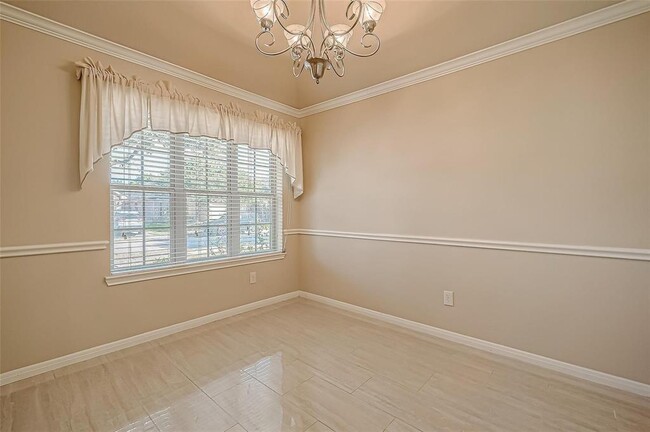 Building Photo - 11335 Overland Trail Dr
