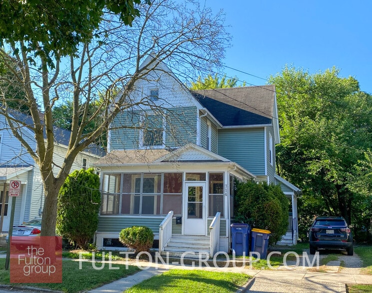 Primary Photo - 714 Veto St NW