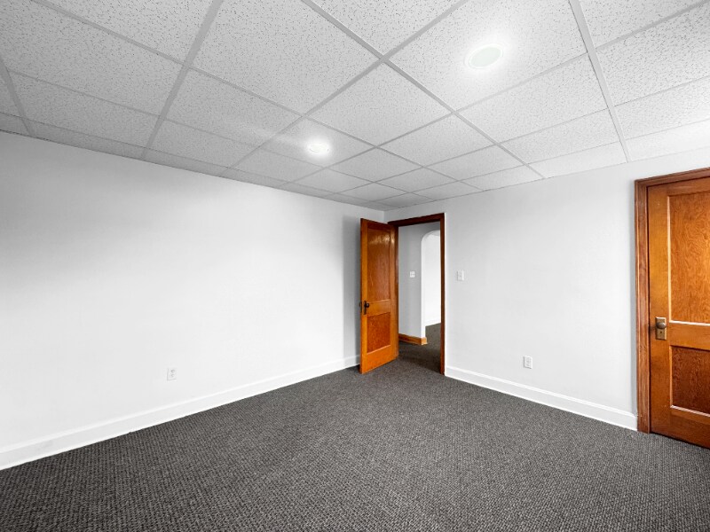 Building Photo - 1046-1064 Shoemaker St