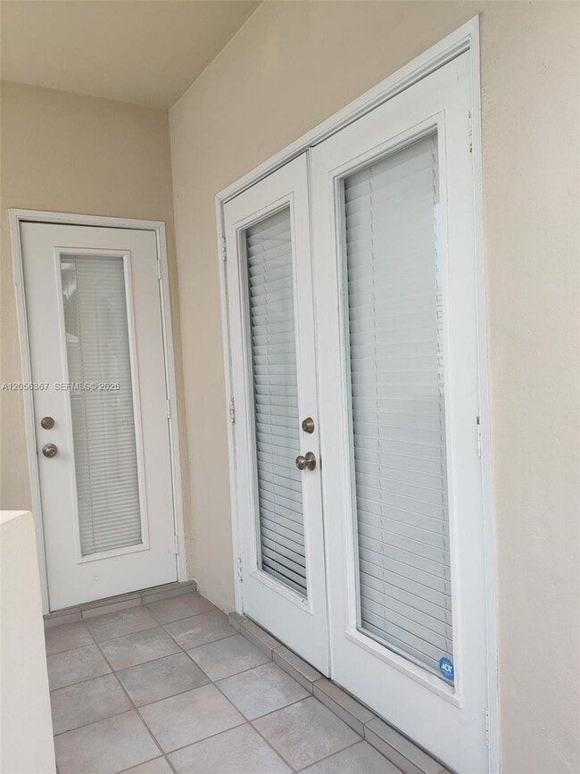Building Photo - 17276 Bermuda Village Dr
