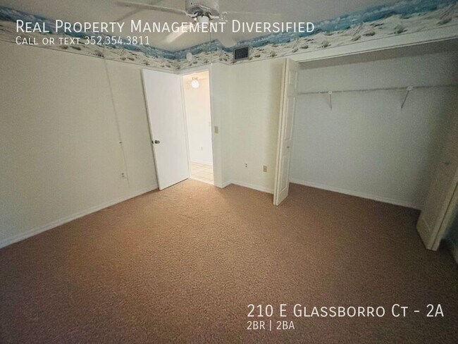 Building Photo - 210 E Glassboro Ct