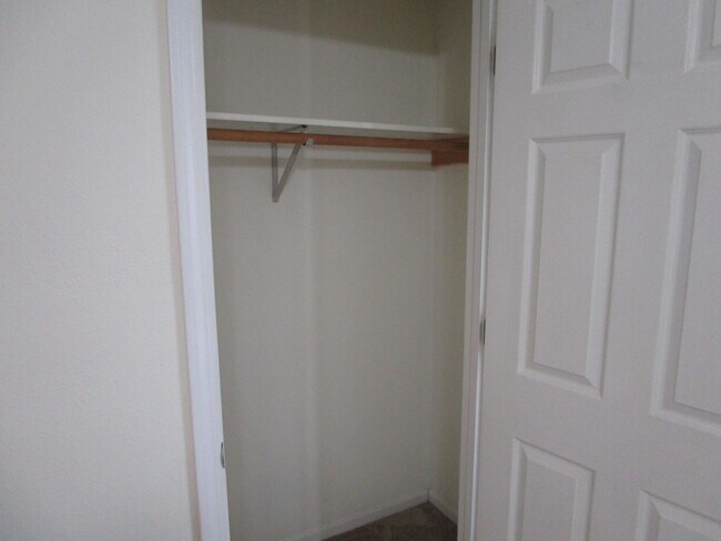 Building Photo - 2406 Calder Ct