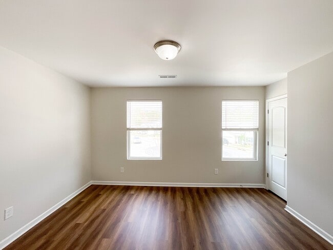 Building Photo - 337 Jared Steele Ln