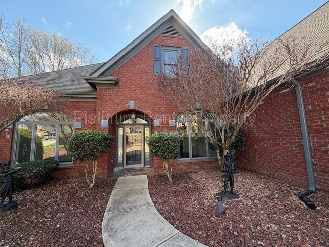 Building Photo - 7020 Grassmoor Grange Way