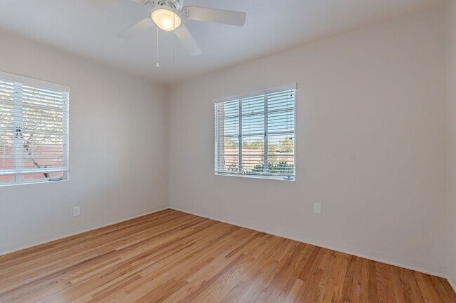 Building Photo - 1148 E Seneca St