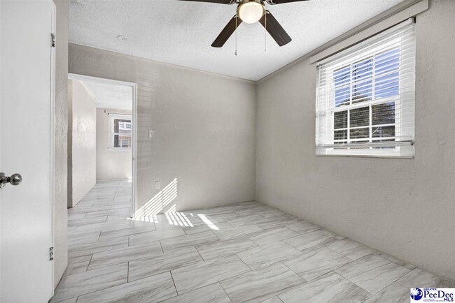 Building Photo - 2514 Bratton St