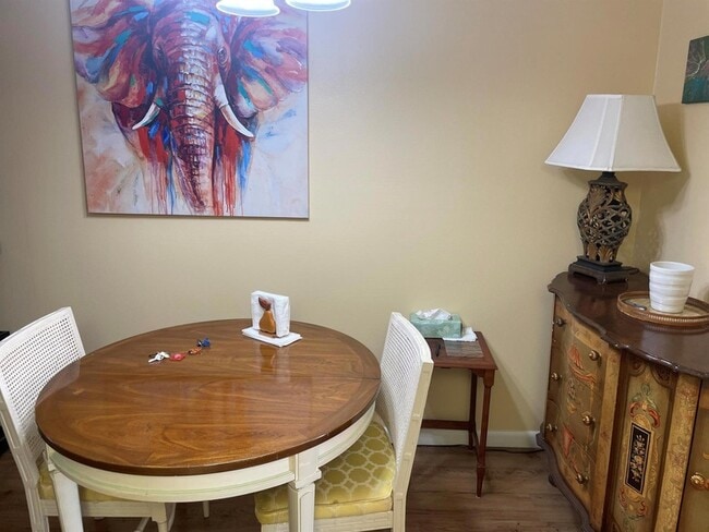 Building Photo - 183 Dorchester E