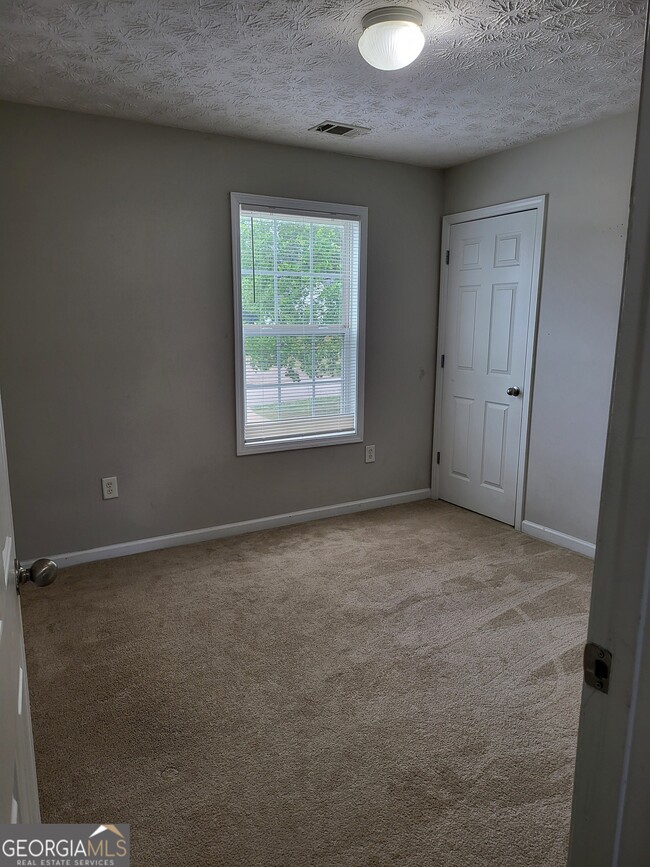 Building Photo - 1118 Kailie Dr