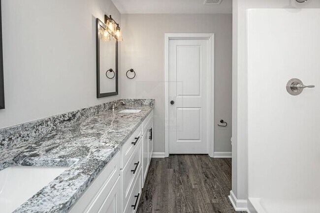 Building Photo - Celebrate Spring in Style:  Brand New Construction Home for Lease!