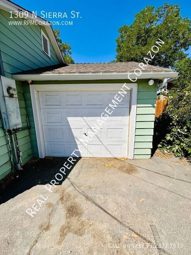 Building Photo - 1309 N Sierra St