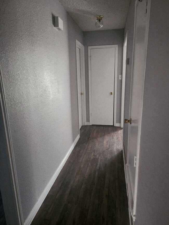 Building Photo - 13112 Rustic Trail