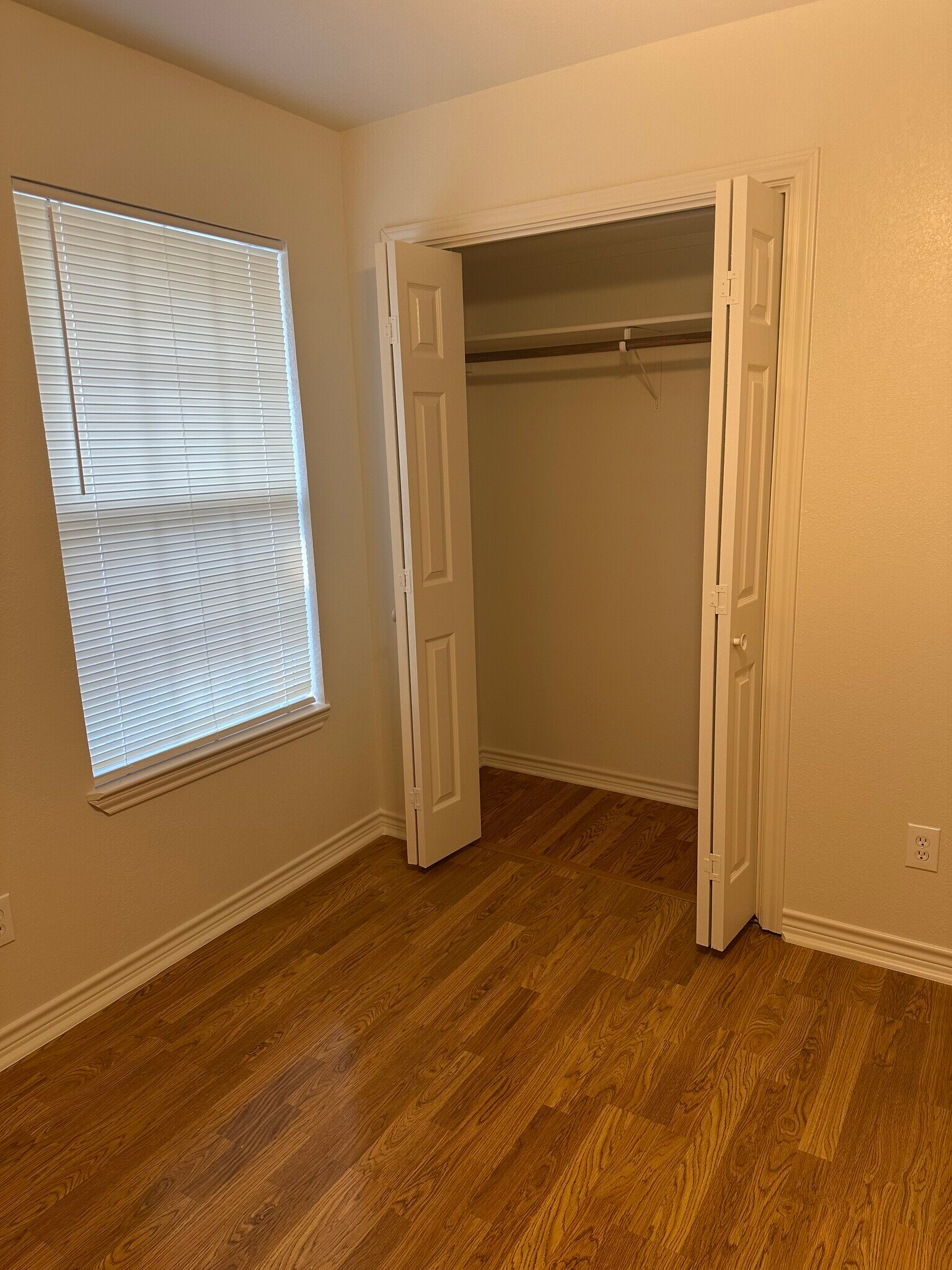 Building Photo - 1520 Indian Trl
