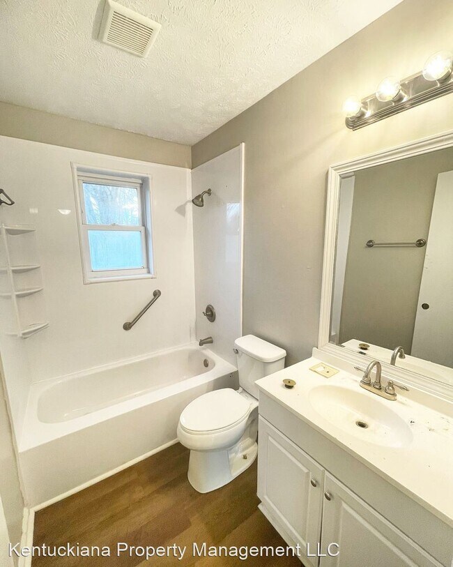 Building Photo - 3 br, 1 bath House - 191 Ledgewood Court