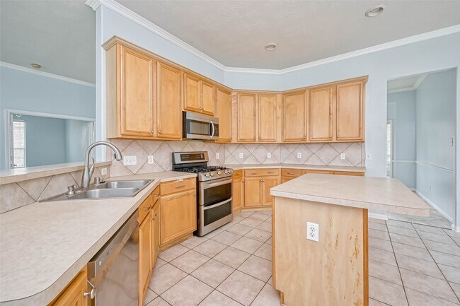 Building Photo - 6427 Stone Landing Ln