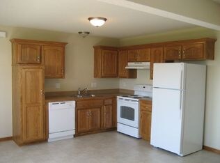 Building Photo - 1645 SW Shelby Dr