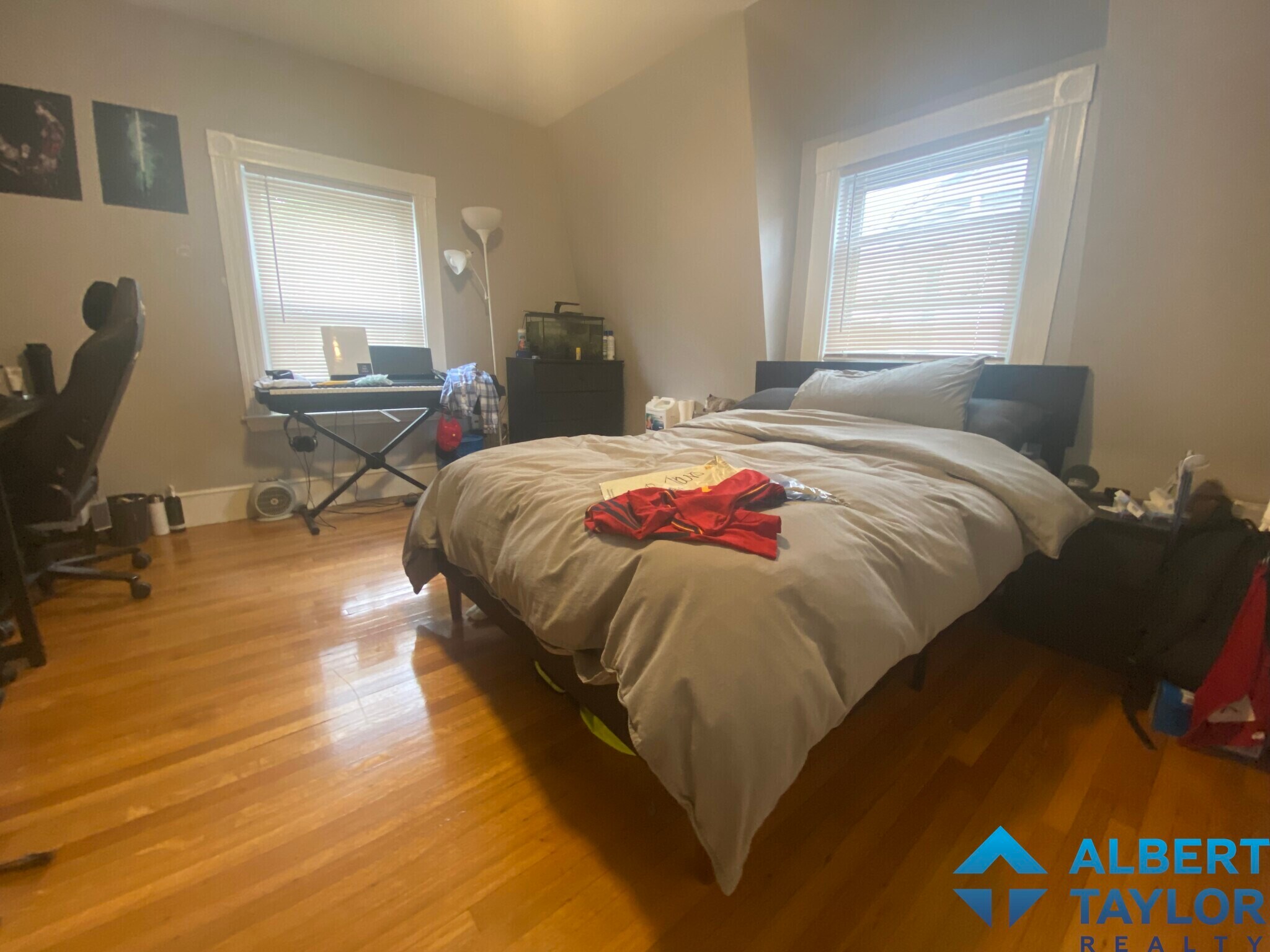 Building Photo - 30 Touro Ave